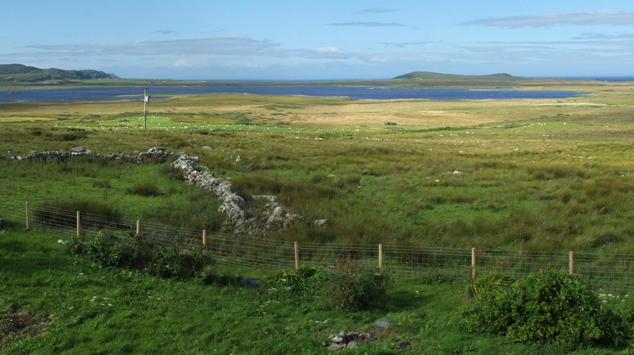 Facing West Bed & Breakfast Carnduncan Bagian luar foto